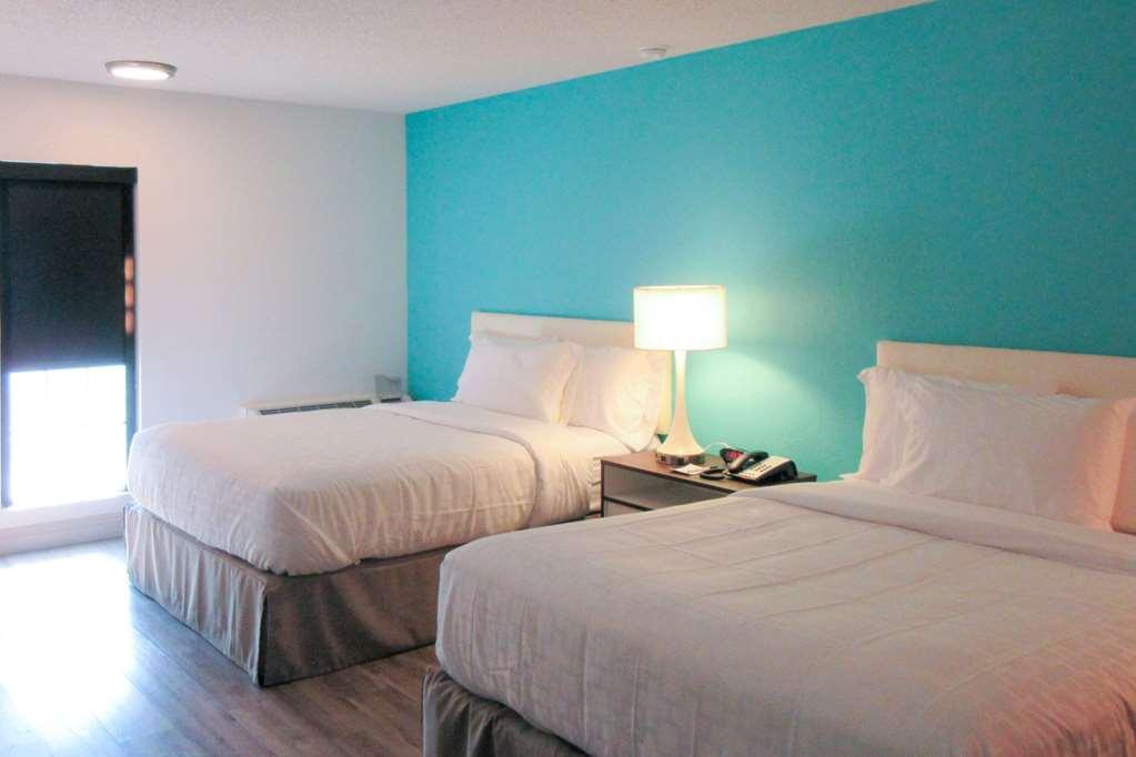 Hotel Clarion Pointe Fresno Near Yosemite Chambre photo